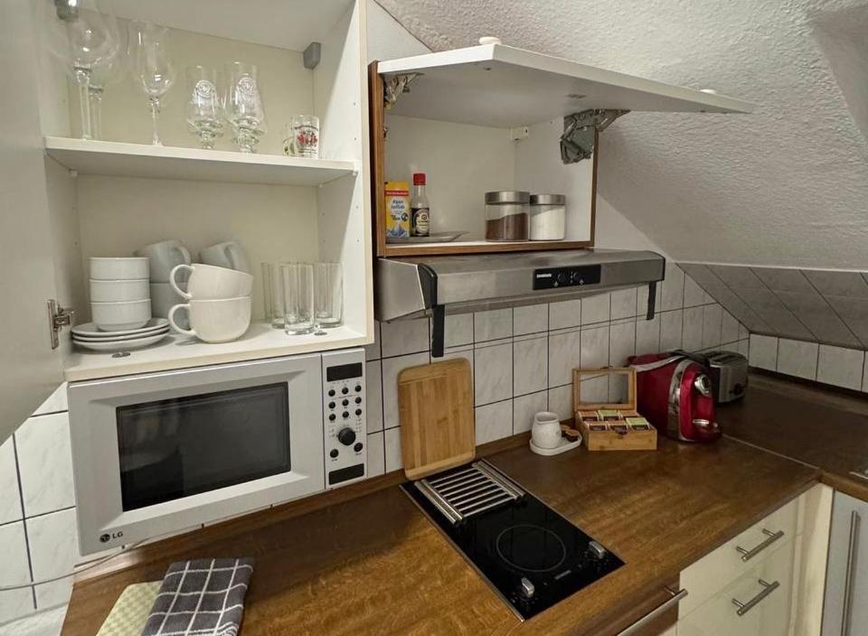 Marienhaus Apartment - Zentral, Parken, Netflix, Kontaktloses Einchecken Wuppertal Dış mekan fotoğraf